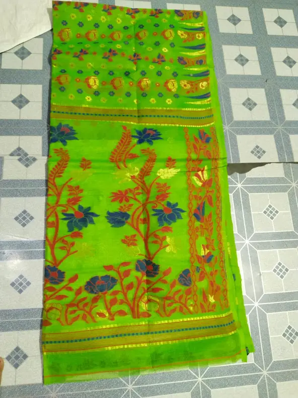 Ahiri Jamdani - Parrot Green